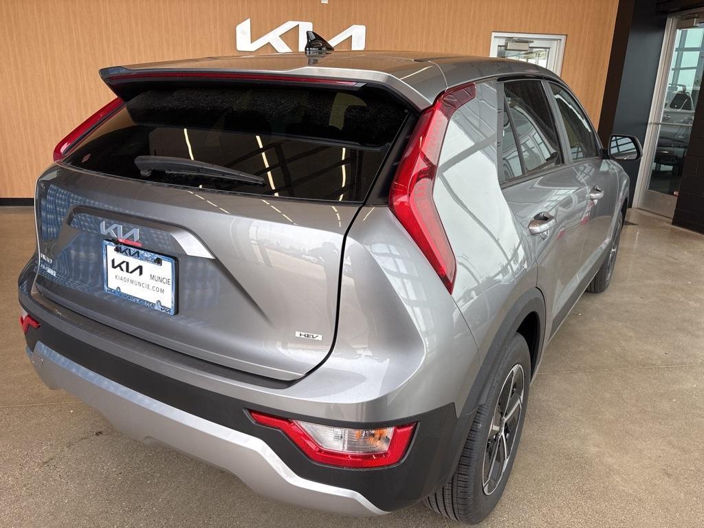new 2025 Kia Niro car, priced at $27,285