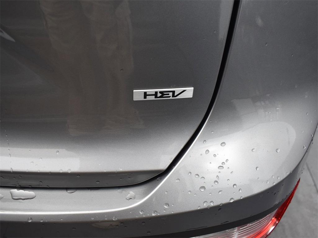 new 2025 Kia Niro car, priced at $27,285