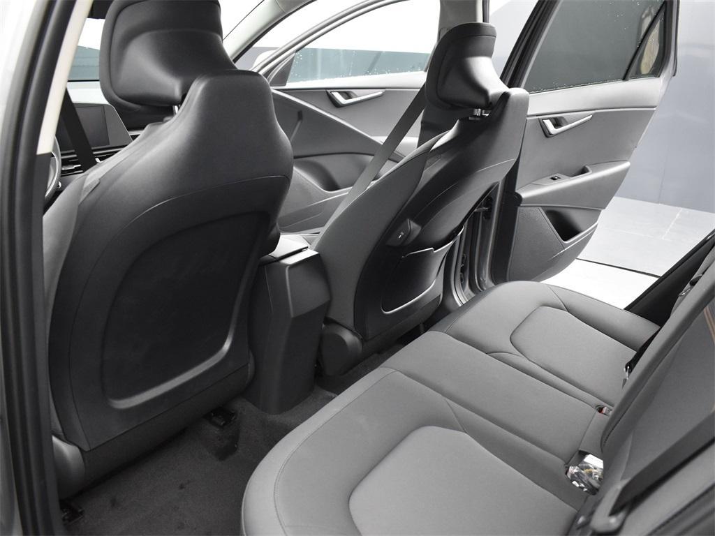 new 2025 Kia Niro car, priced at $27,285