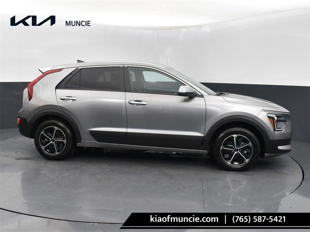 new 2025 Kia Niro car, priced at $26,785