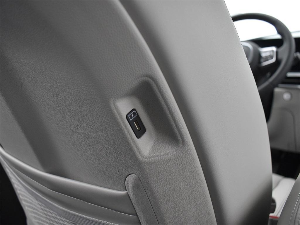 new 2025 Kia Sorento car, priced at $36,162