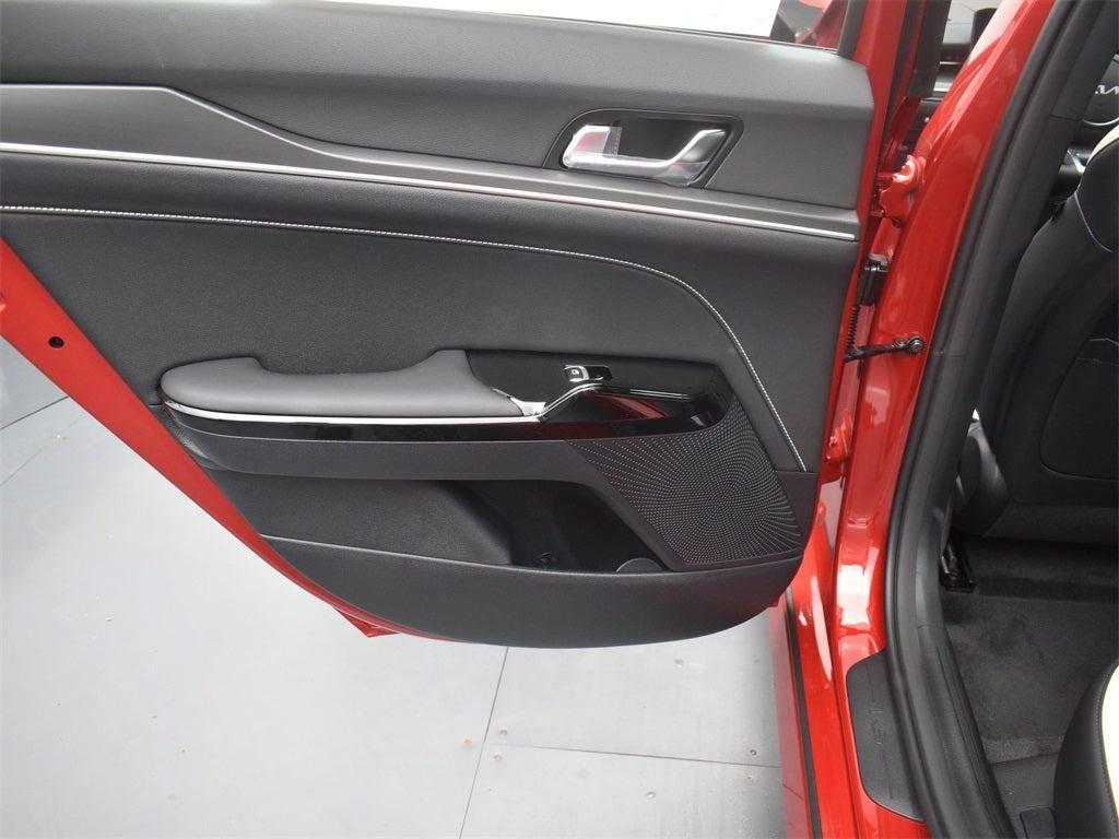 new 2026 Kia K5 car, priced at $29,978