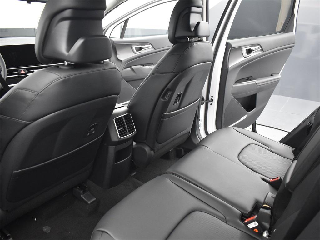 new 2026 Kia Sportage car, priced at $32,080