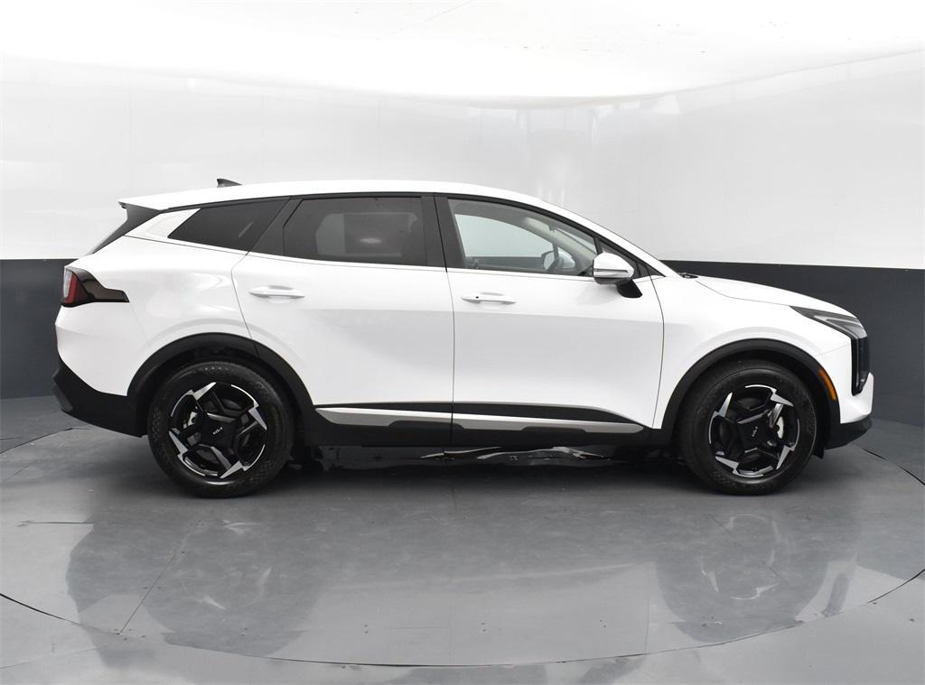 new 2026 Kia Sportage car, priced at $32,080