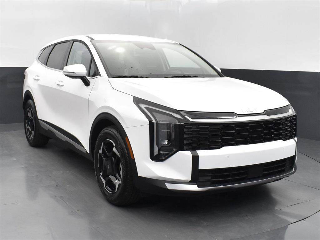 new 2026 Kia Sportage car, priced at $32,080