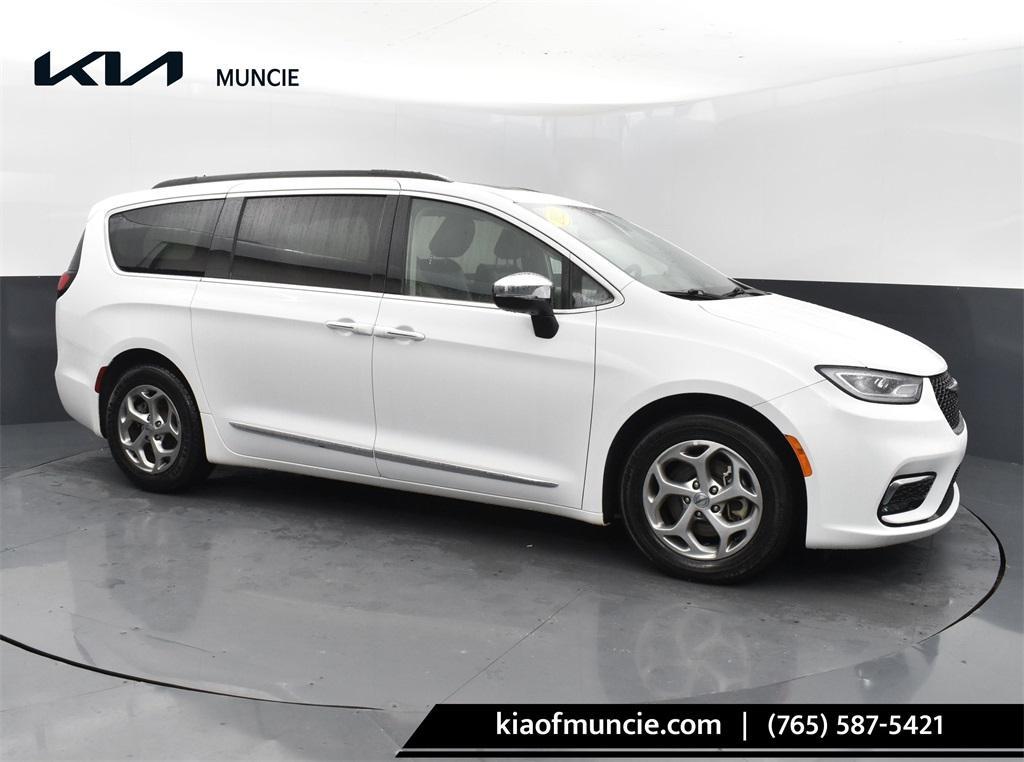 used 2023 Chrysler Pacifica car, priced at $30,532