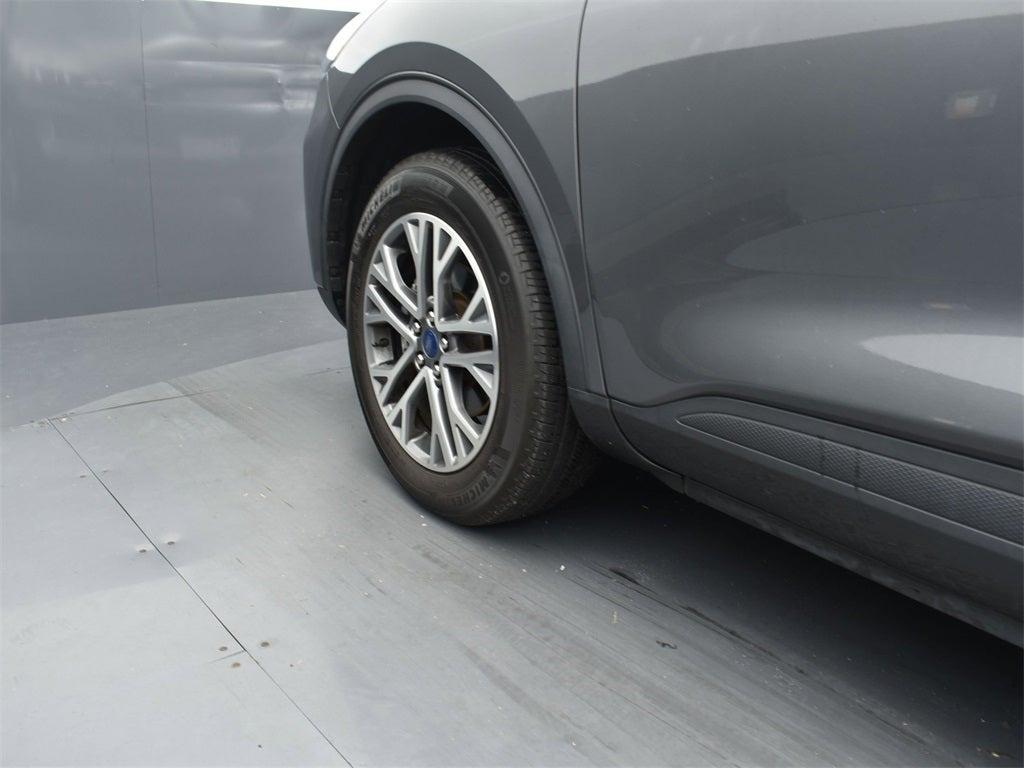 used 2021 Ford Escape car, priced at $23,236