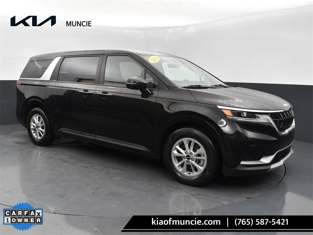 used 2024 Kia Carnival car, priced at $36,604