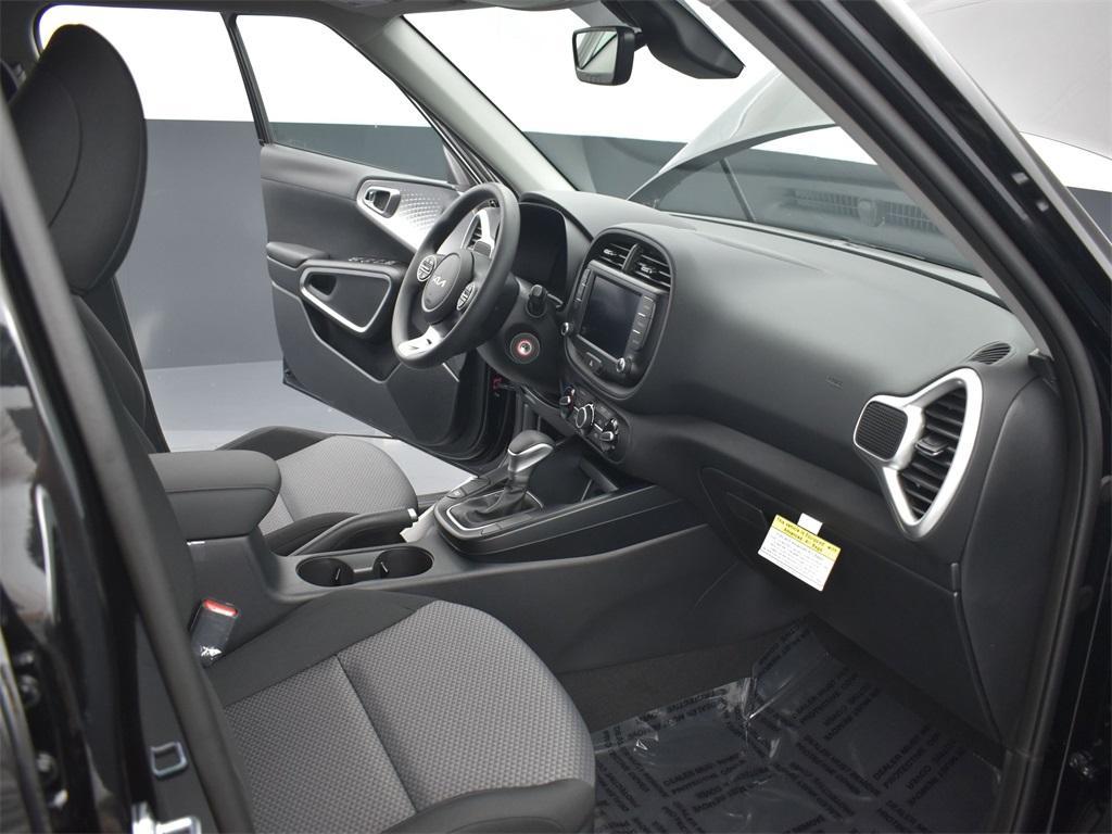 new 2025 Kia Soul car, priced at $21,524