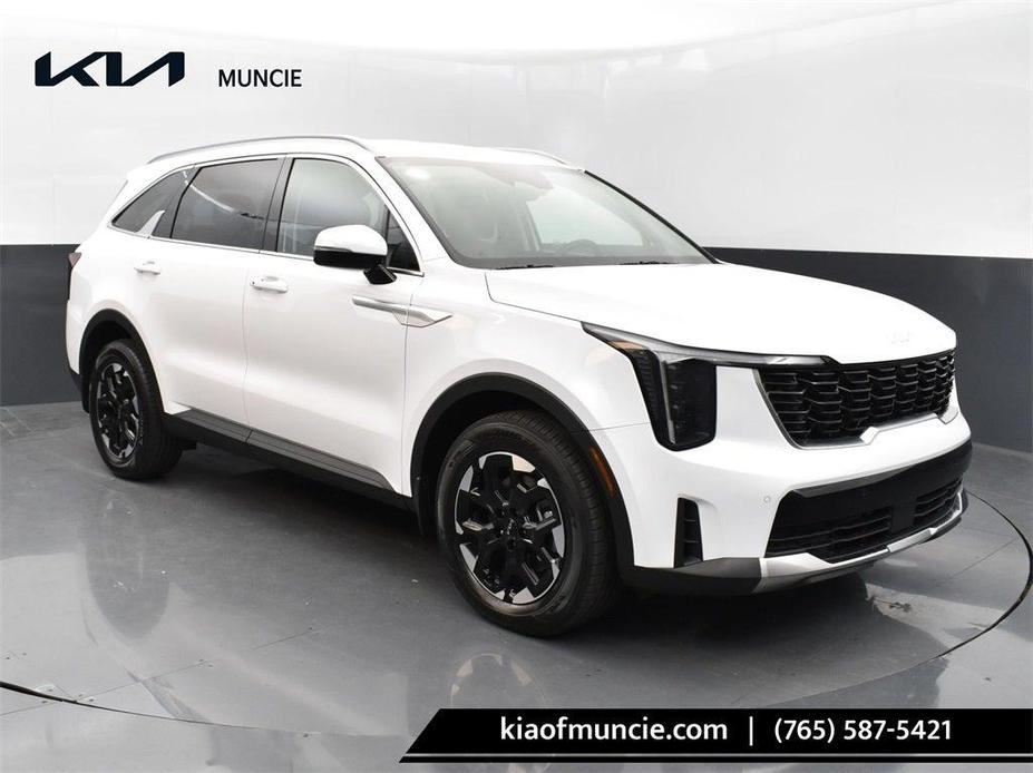 new 2025 Kia Sorento car, priced at $35,243