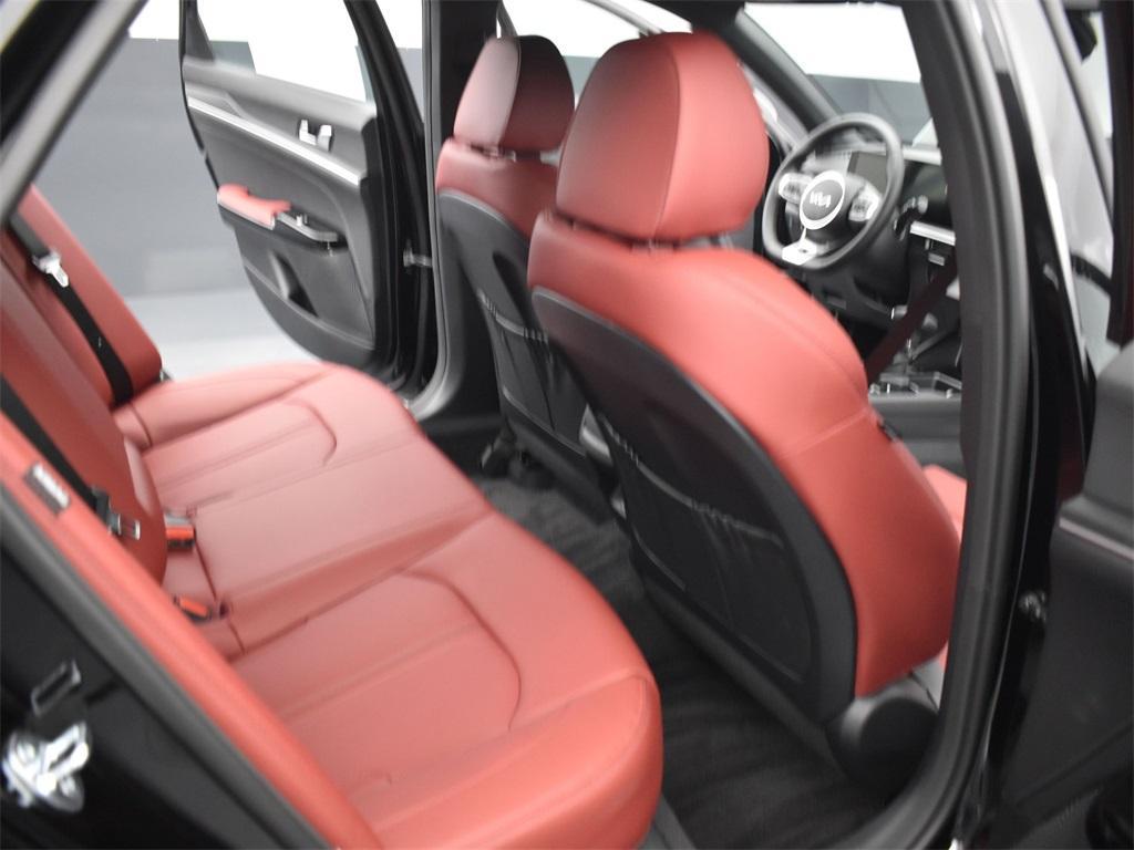 new 2025 Kia K5 car, priced at $29,347