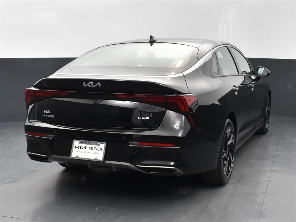 new 2025 Kia K5 car, priced at $29,347