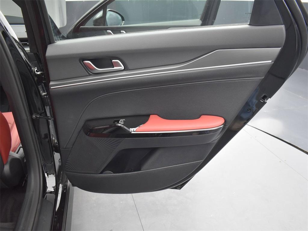 new 2025 Kia K5 car, priced at $29,347