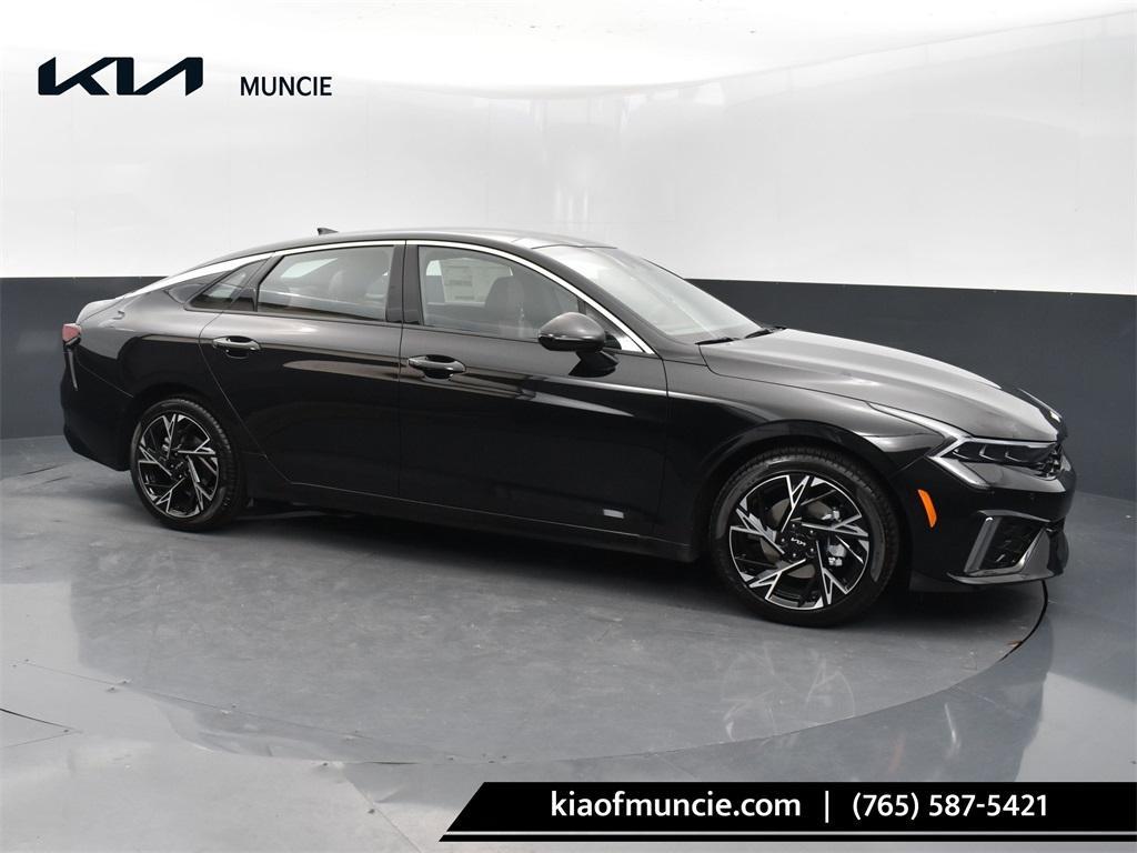 new 2025 Kia K5 car, priced at $29,347