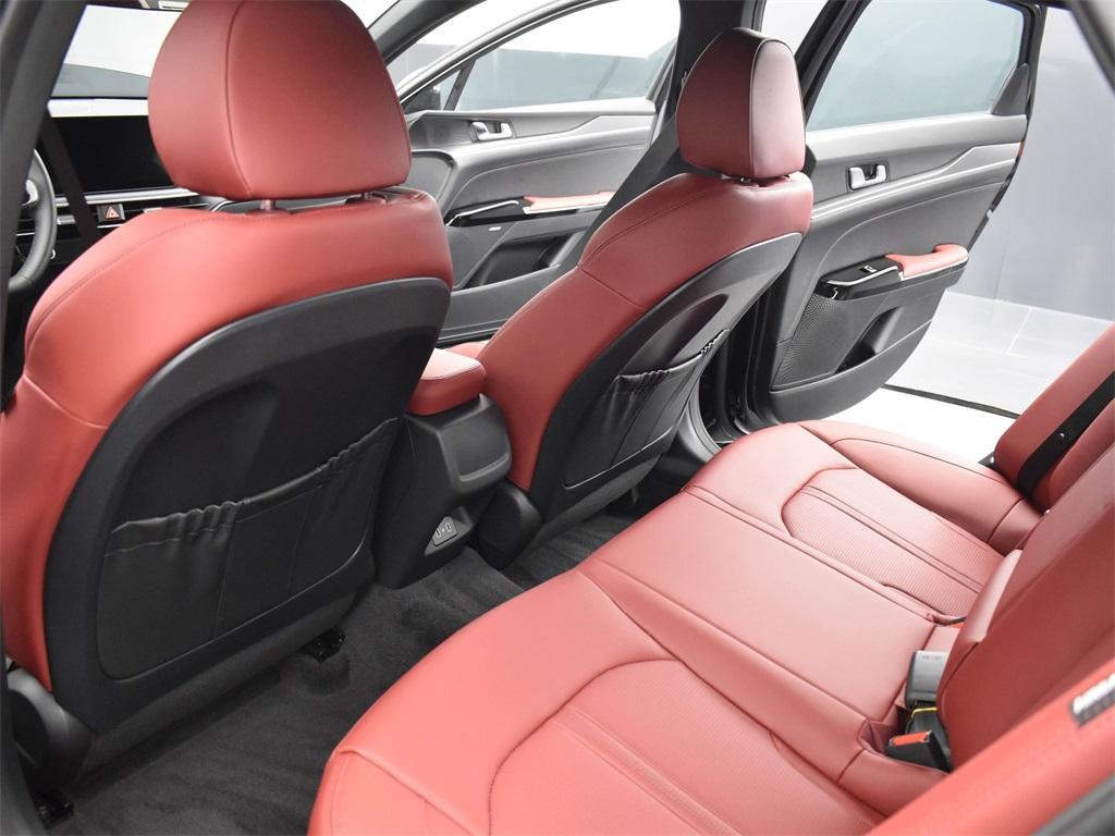 new 2025 Kia K5 car, priced at $29,347