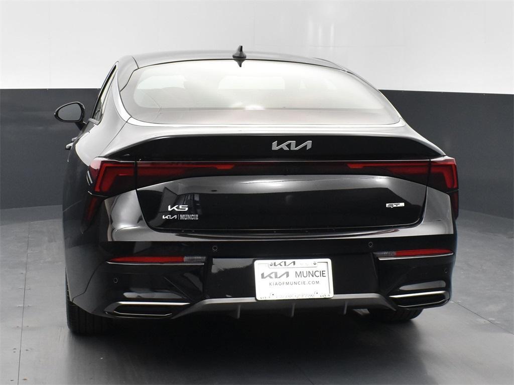 new 2025 Kia K5 car, priced at $29,347