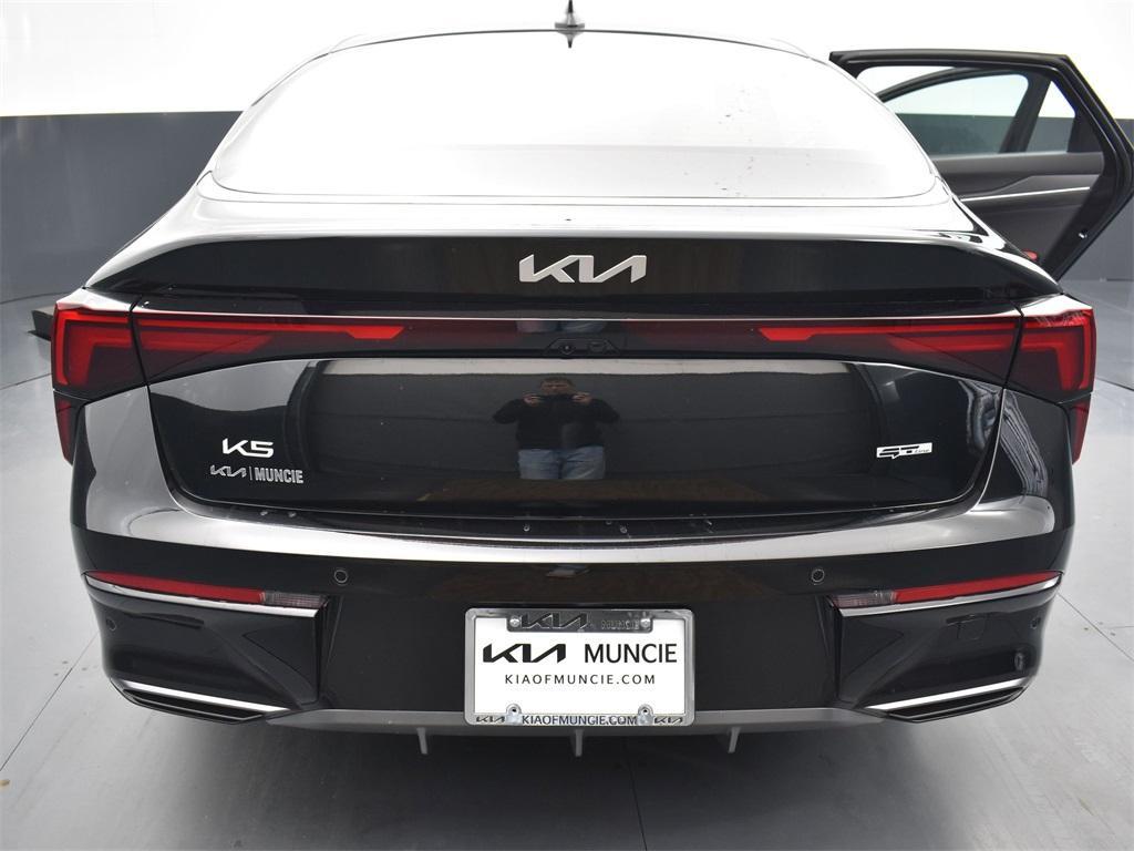 new 2025 Kia K5 car, priced at $29,347