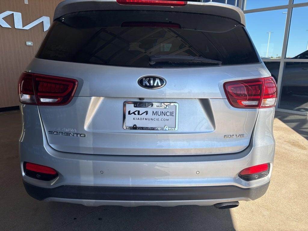used 2019 Kia Sorento car, priced at $16,131