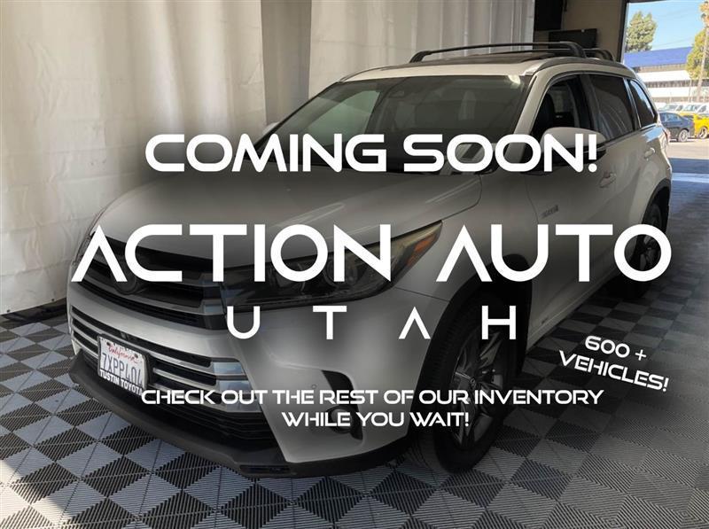 used 2017 Toyota Highlander Hybrid car
