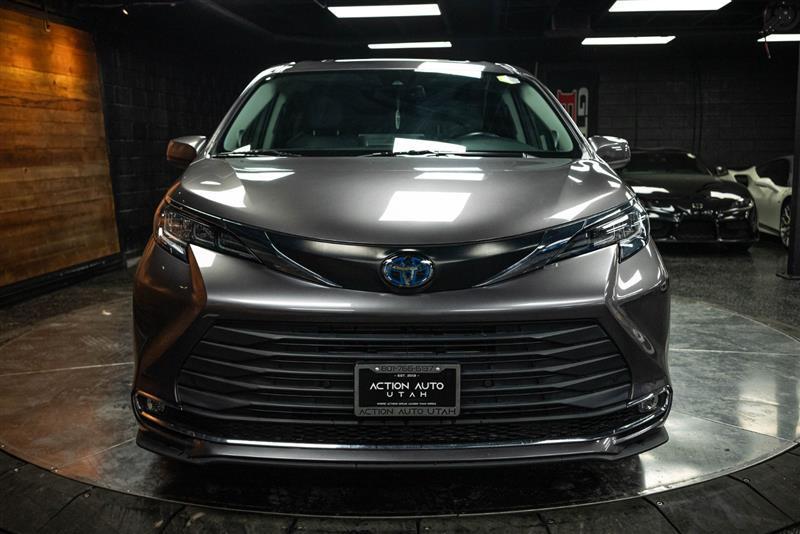 used 2022 Toyota Sienna car, priced at $42,995