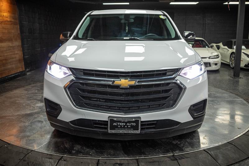 used 2021 Chevrolet Traverse car, priced at $22,595