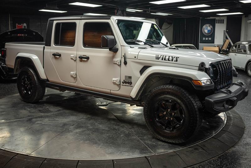 used 2021 Jeep Gladiator car, priced at $27,795