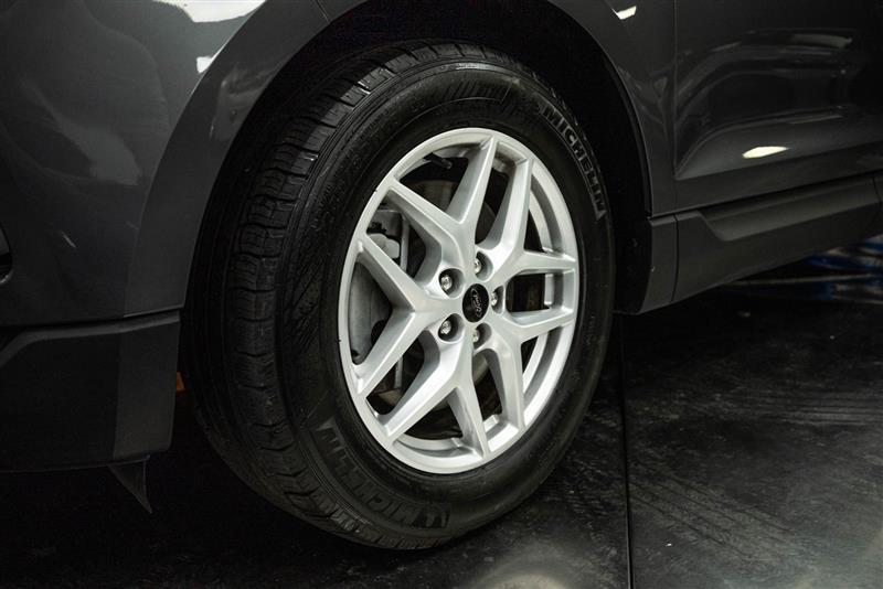 used 2024 Ford Edge car, priced at $21,695
