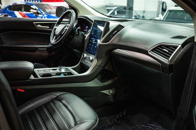 used 2024 Ford Edge car, priced at $25,995