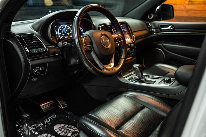 used 2020 Jeep Grand Cherokee car, priced at $26,495