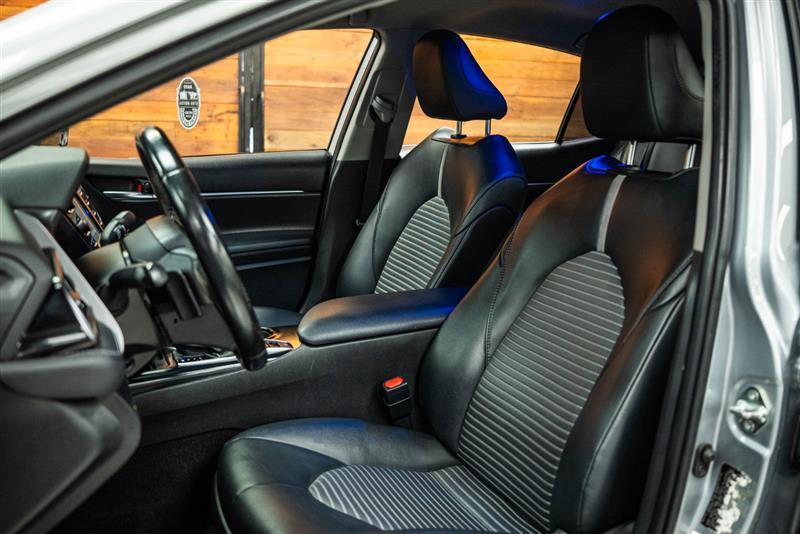 used 2020 Toyota Camry Hybrid car, priced at $22,995