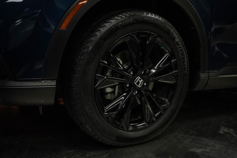 used 2024 Honda CR-V Hybrid car, priced at $35,595