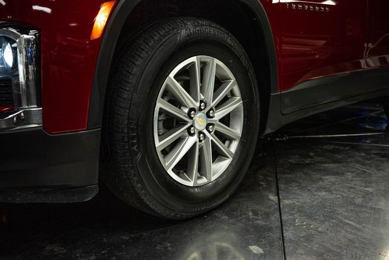used 2023 Chevrolet Traverse car, priced at $26,477