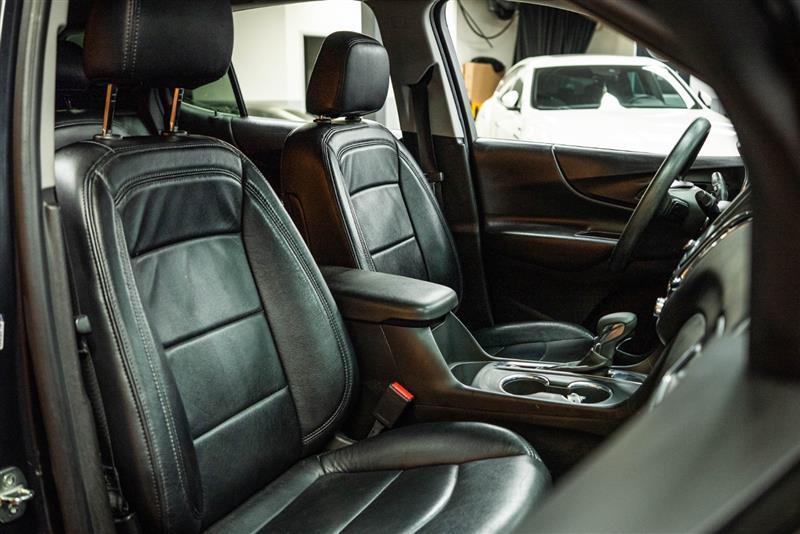 used 2022 Chevrolet Equinox car, priced at $18,995