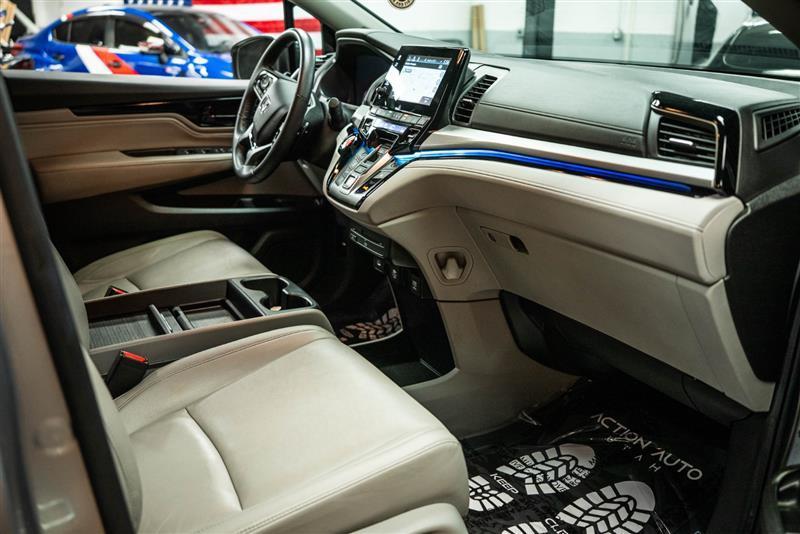 used 2022 Honda Odyssey car, priced at $34,995