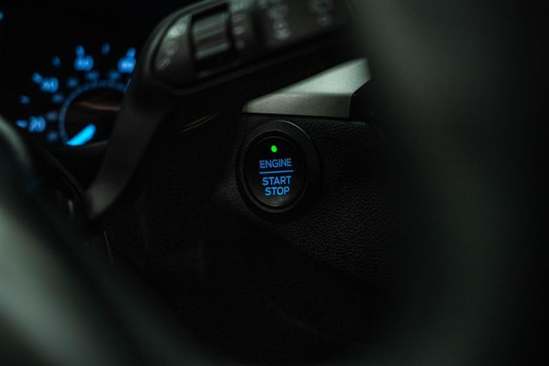 used 2022 Ford Escape car, priced at $21,127