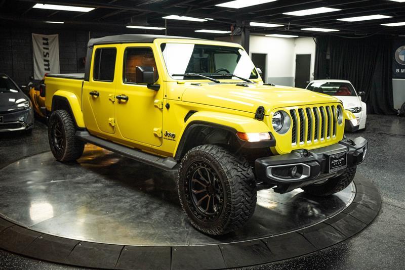 used 2023 Jeep Gladiator car, priced at $34,795