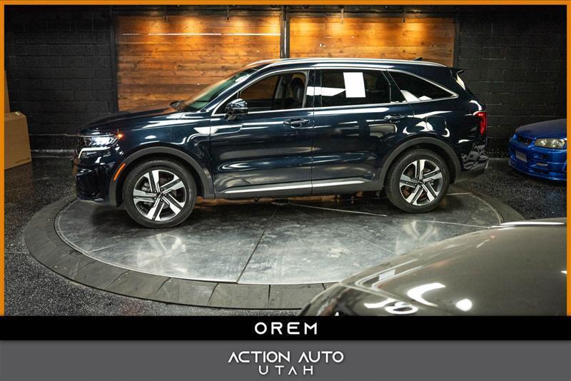 used 2024 Kia Sorento Hybrid car, priced at $32,748
