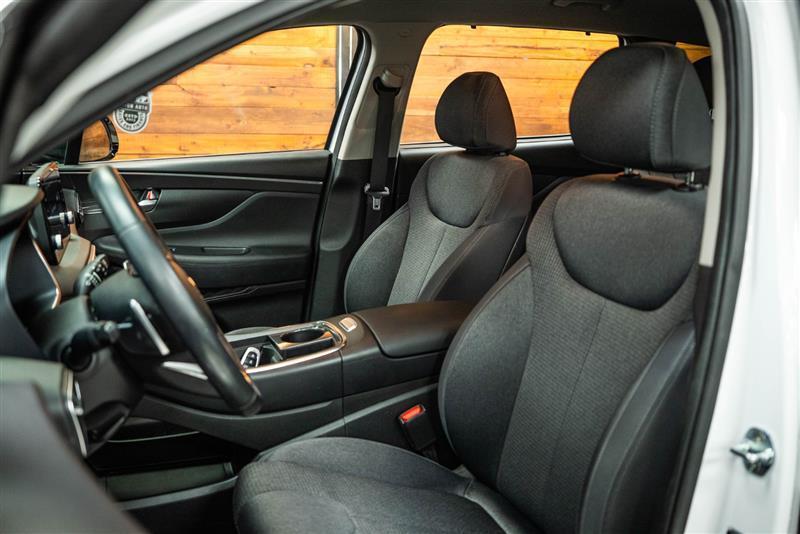 used 2022 Hyundai Santa Fe car, priced at $25,995