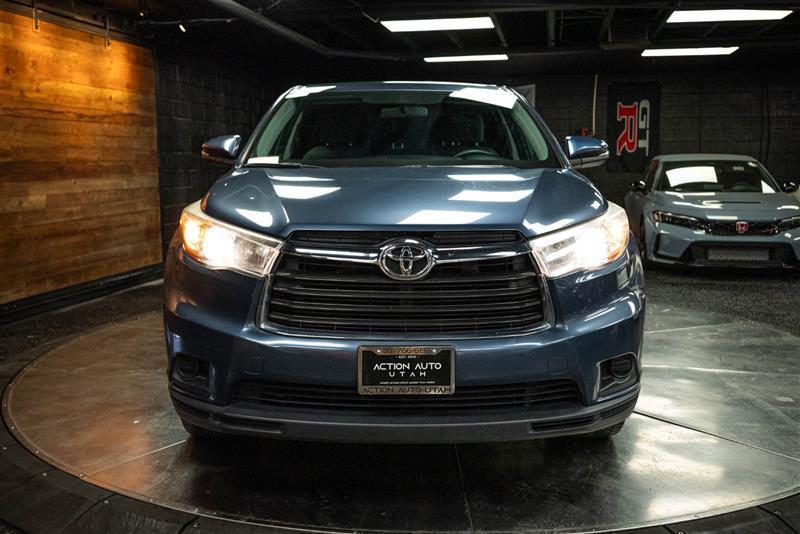 used 2015 Toyota Highlander car, priced at $18,383