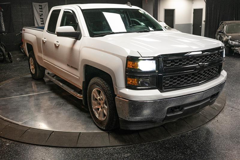 used 2015 Chevrolet Silverado 1500 car, priced at $18,095