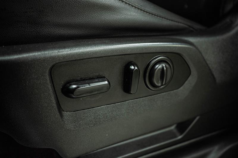 used 2021 Chevrolet Silverado 1500 car, priced at $37,995