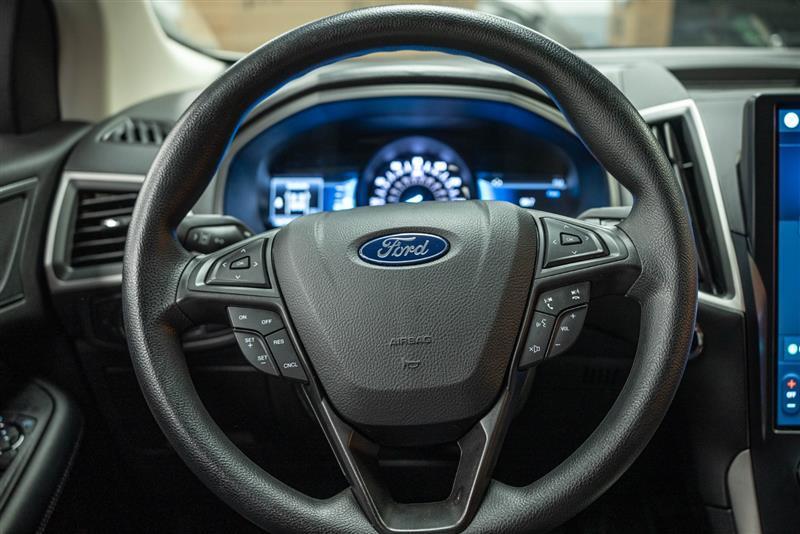 used 2022 Ford Edge car, priced at $26,995