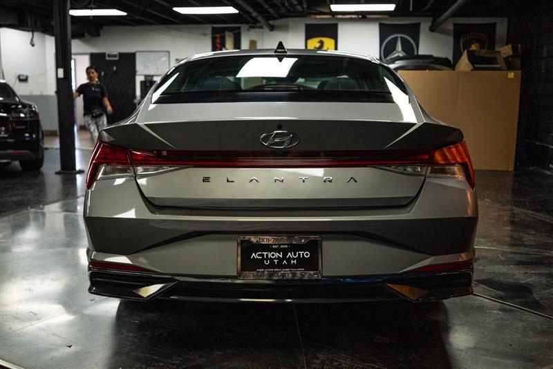 used 2022 Hyundai Elantra car, priced at $19,234