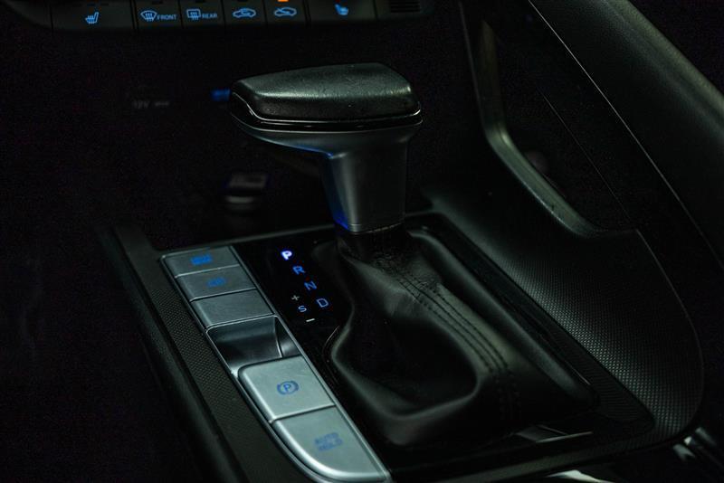 used 2022 Hyundai Elantra car, priced at $19,234