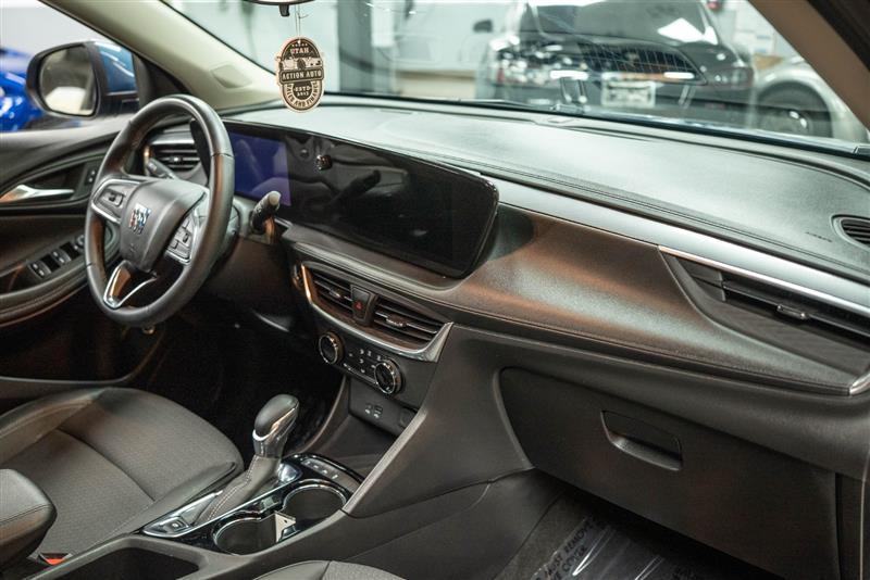 used 2024 Buick Encore GX car, priced at $24,995