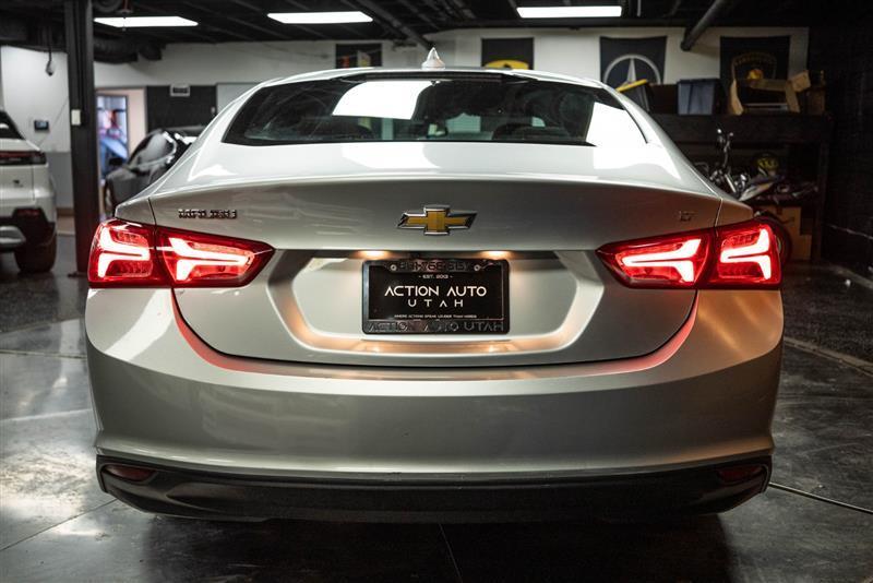 used 2022 Chevrolet Malibu car, priced at $14,295