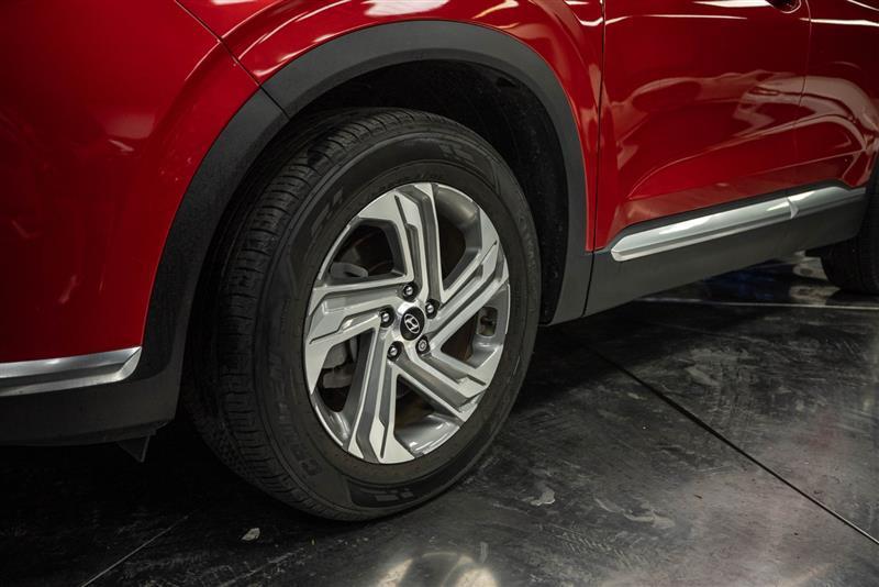 used 2022 Hyundai Santa Fe car, priced at $25,995