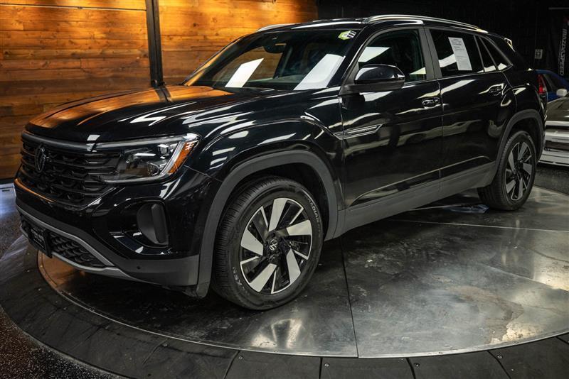 used 2024 Volkswagen Atlas Cross Sport car, priced at $30,595