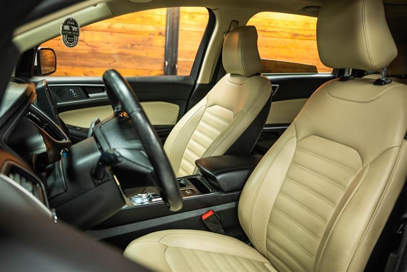 used 2022 Ford Edge car, priced at $18,995