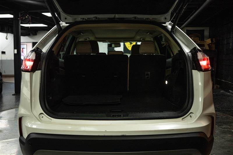 used 2022 Ford Edge car, priced at $18,995